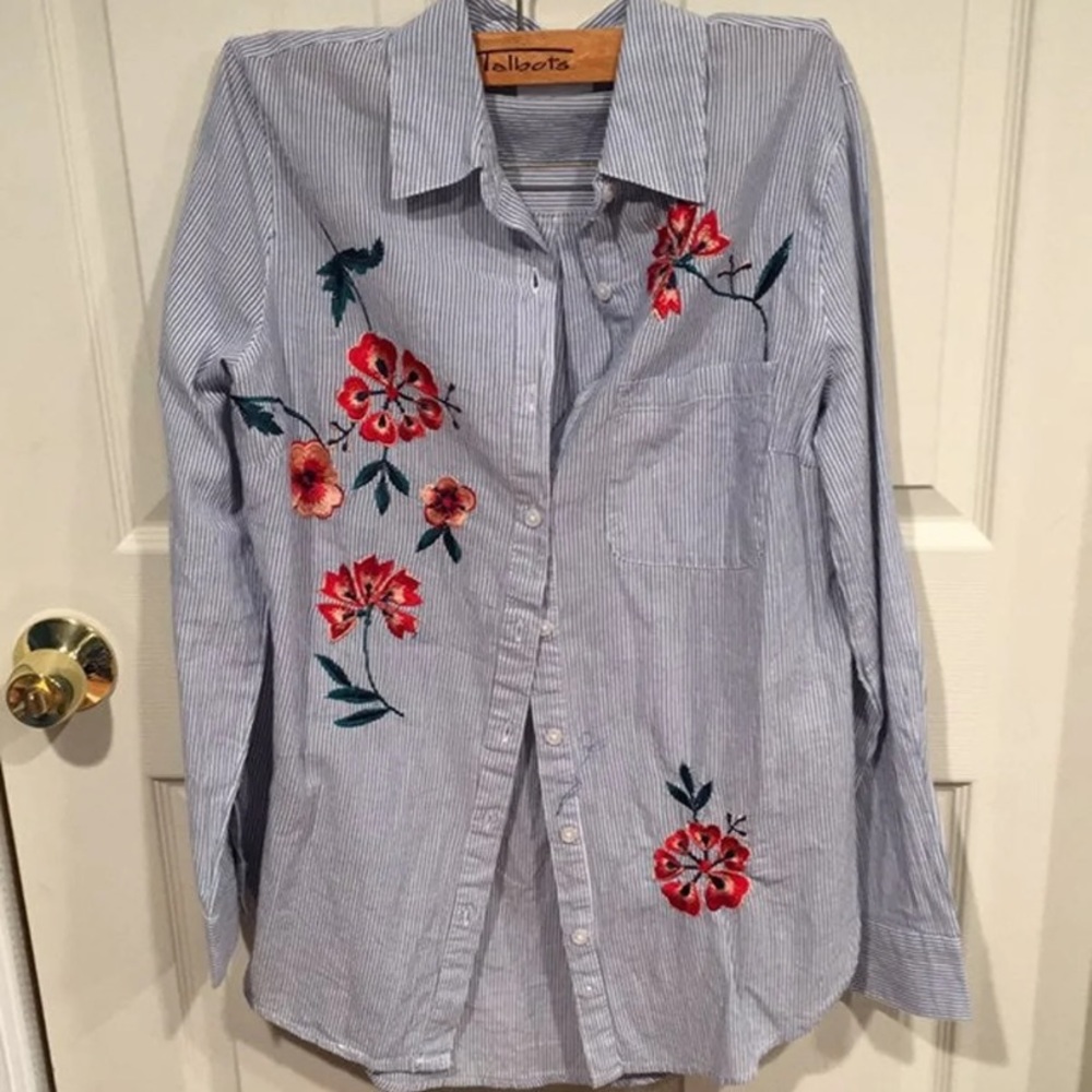 NY & Company Beautiful Floral Striped Button Shirt